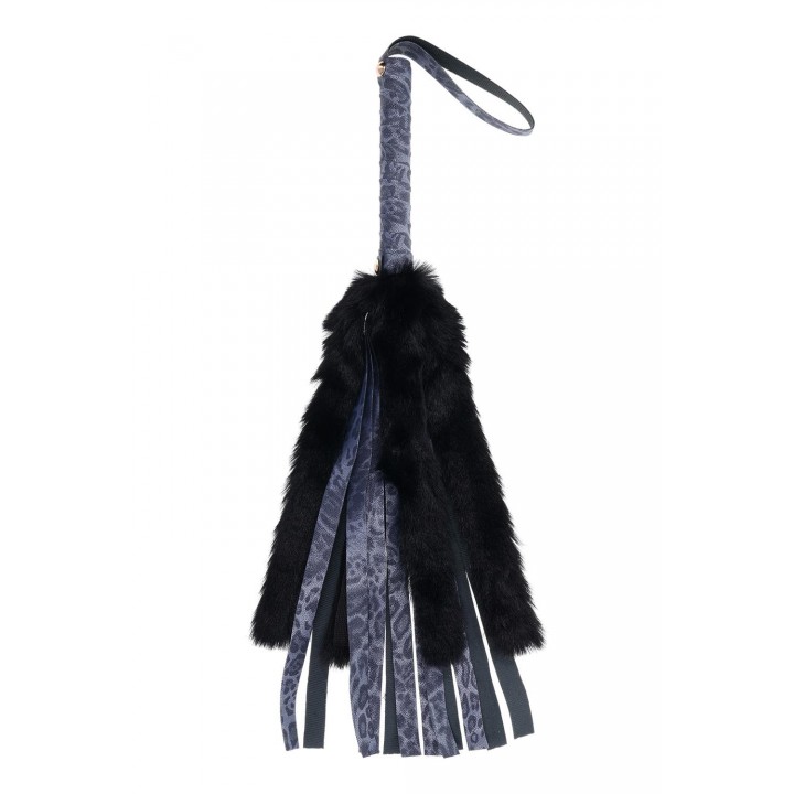 SPORTSHEETS COUGAR FAUX FUR FLOGGER