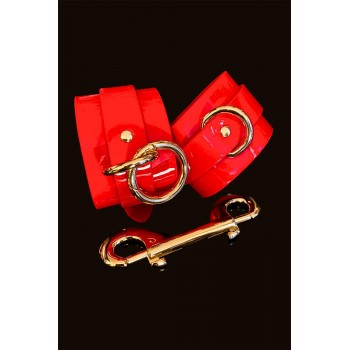 KINKY DIVA WRIST CUFFS RED