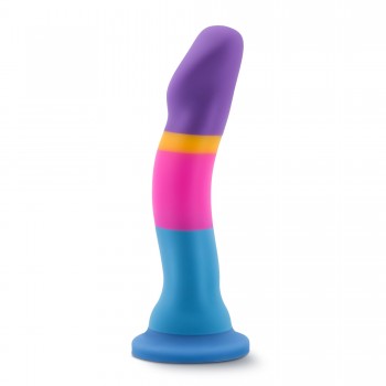 Avant - Silicone Dildo With Suction Cup - Hot 'n' Cool